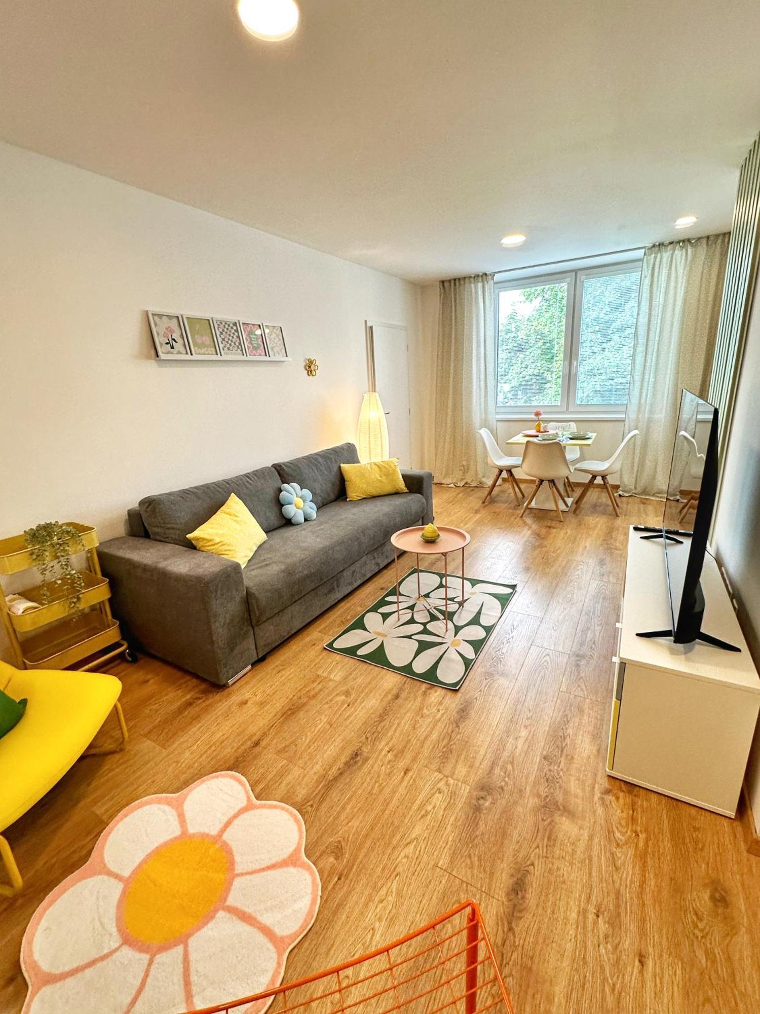 City Apartment I Trenčín Kültér fotó